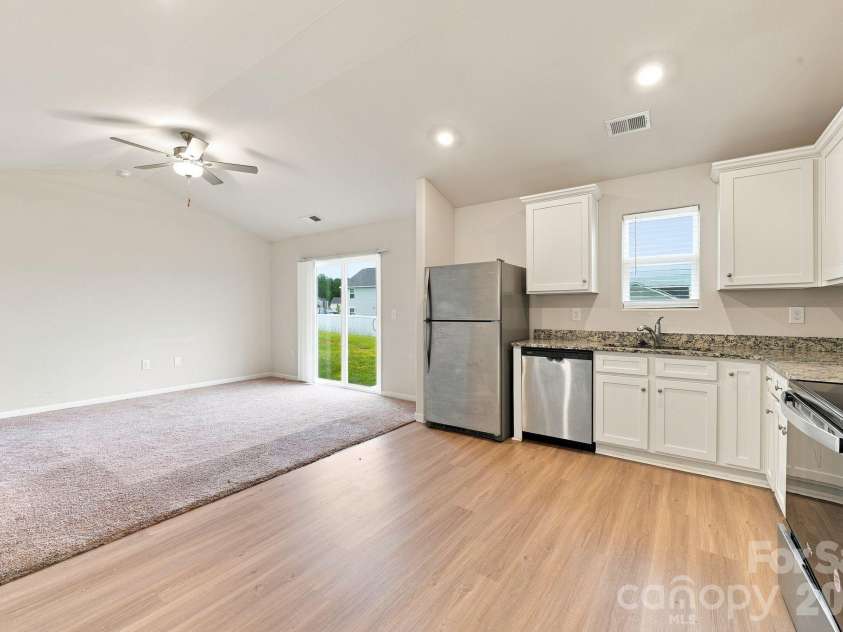 3325 Brighton Drive, Gastonia, NC 28052.  MLS# CAR4417796, YatesRealty ID 46536. 