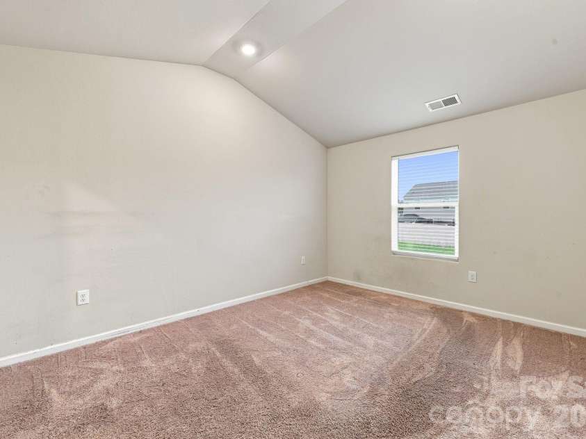 3325 Brighton Drive, Gastonia, NC 28052.  MLS# CAR4417796, YatesRealty ID 46536. 