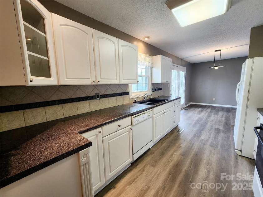 121 Deertrack Drive, Mount Holly, NC 28120.  MLS# CAR4237208, YatesRealty ID 4654. 