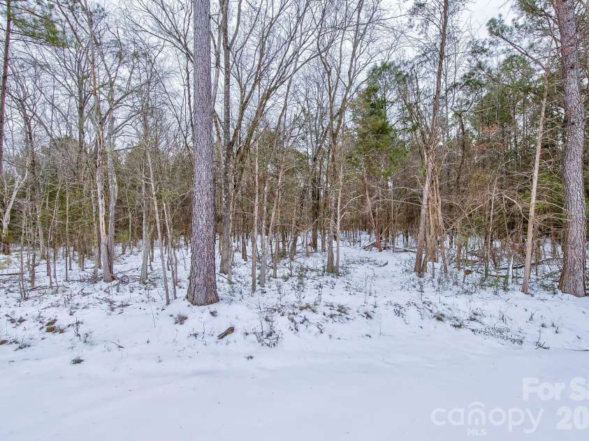 974 Old York Road, Chester, SC 29706.  MLS# CAR4343137, YatesRealty ID 4654. 