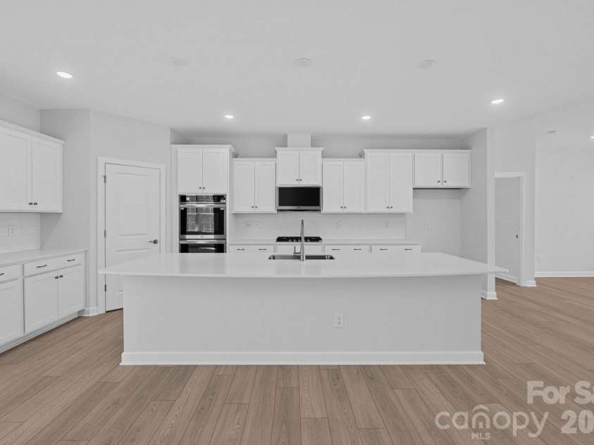 5333 Redbud Road, Lancaster, SC 29720.  MLS# CAR4417811, YatesRealty ID 46541. 
