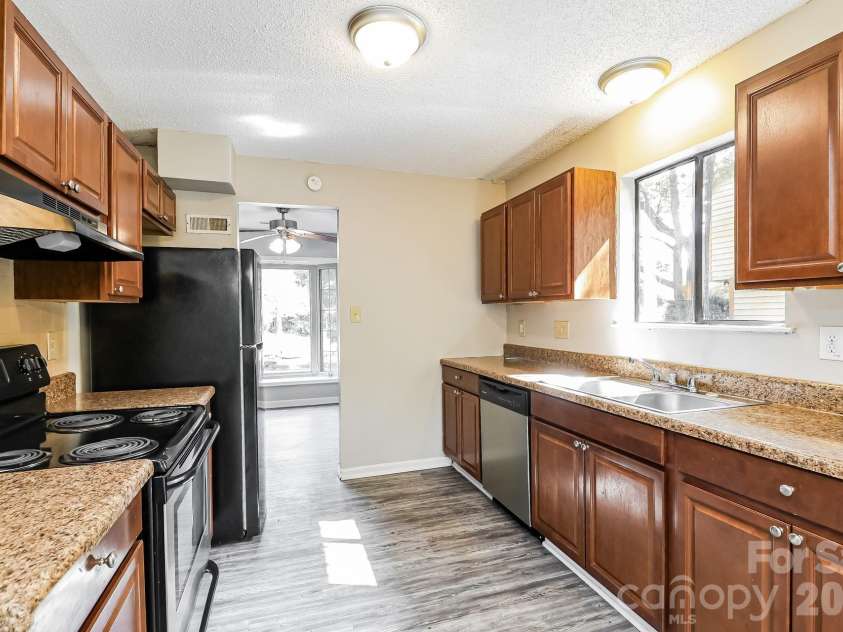 6701 Woodthrush Drive, Charlotte, NC 28227.  MLS# CAR4416822, YatesRealty ID 46542. 
