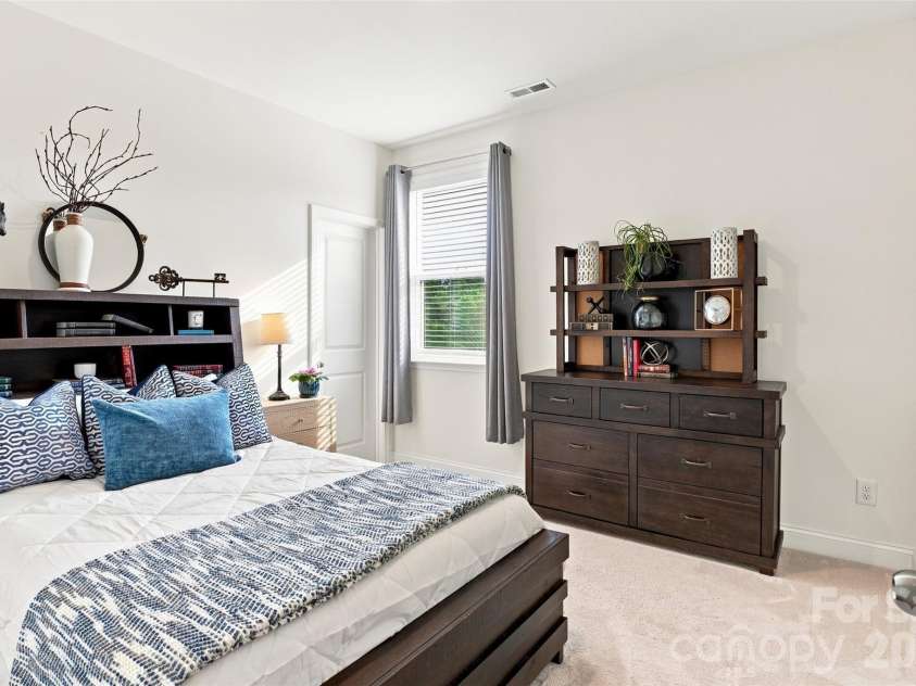 7041 Irongate Drive, Lancaster, SC 29720.  MLS# CAR4417160, YatesRealty ID 46543. 