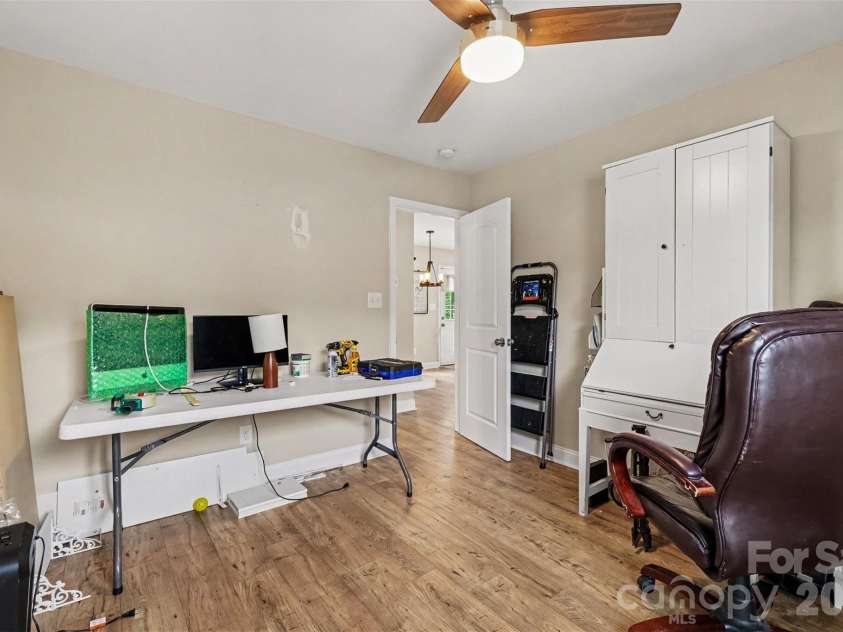 1505 Foxbrook Circle, Lancaster, SC 29720.  MLS# CAR4390971, YatesRealty ID 46546. 
