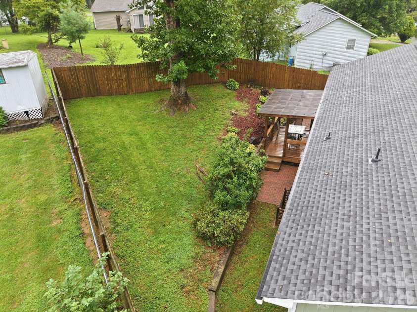 62 Hunters Field Lane, Mills River, NC 28759.  MLS# CAR4407487, YatesRealty ID 46548. 