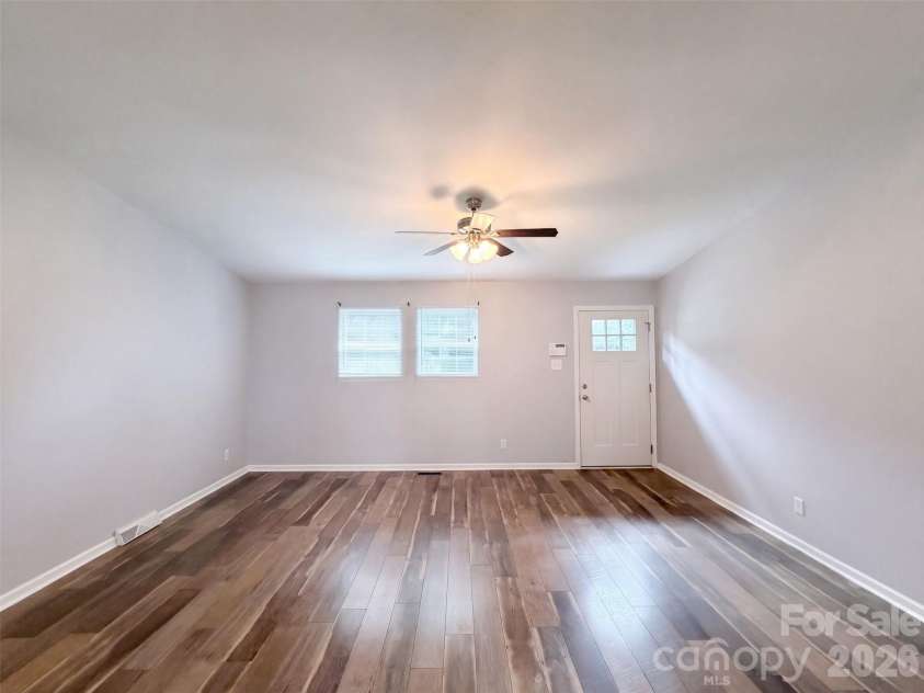 449 Virginia Avenue, Statesville, NC 28677.  MLS# CAR4417824, YatesRealty ID 46549. 