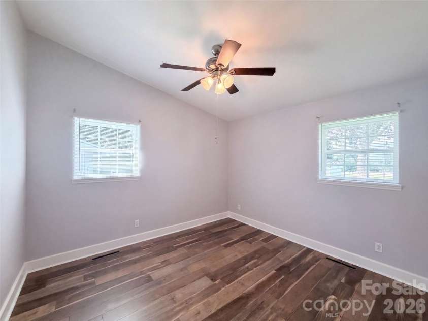 449 Virginia Avenue, Statesville, NC 28677.  MLS# CAR4417824, YatesRealty ID 46549. 