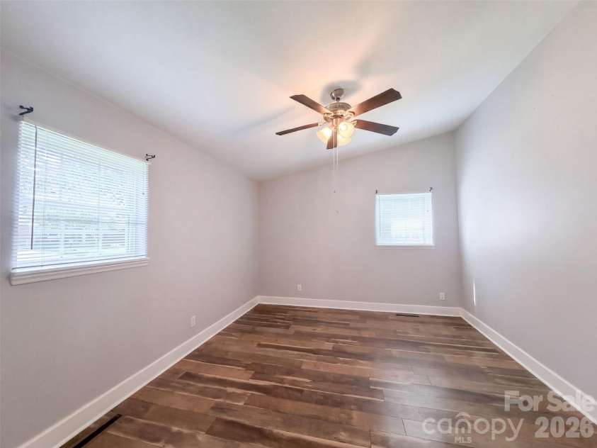 449 Virginia Avenue, Statesville, NC 28677.  MLS# CAR4417824, YatesRealty ID 46549. 