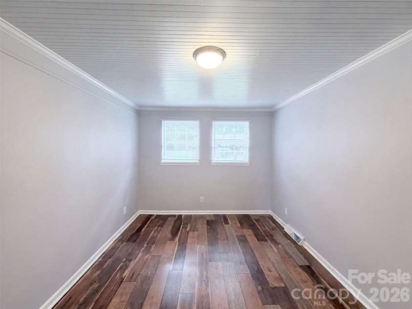 449 Virginia Avenue, Statesville, NC 28677.  MLS# CAR4417824, YatesRealty ID 46549. 