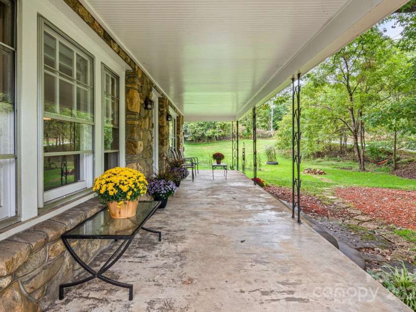 51 Gudger Road, Candler, NC 28715.  MLS# CAR4309786, YatesRealty ID 4655. 