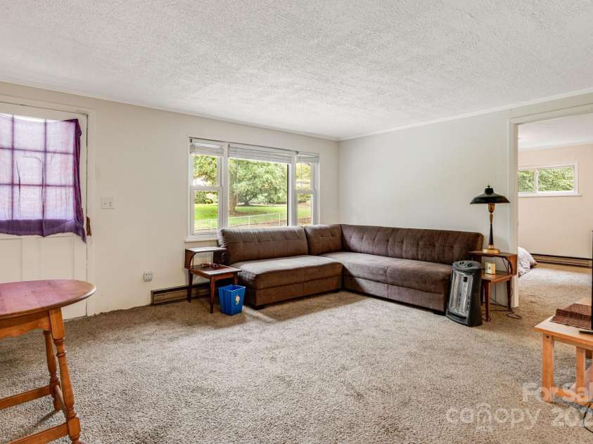 51 Gudger Road, Candler, NC 28715.  MLS# CAR4309786, YatesRealty ID 4655. 