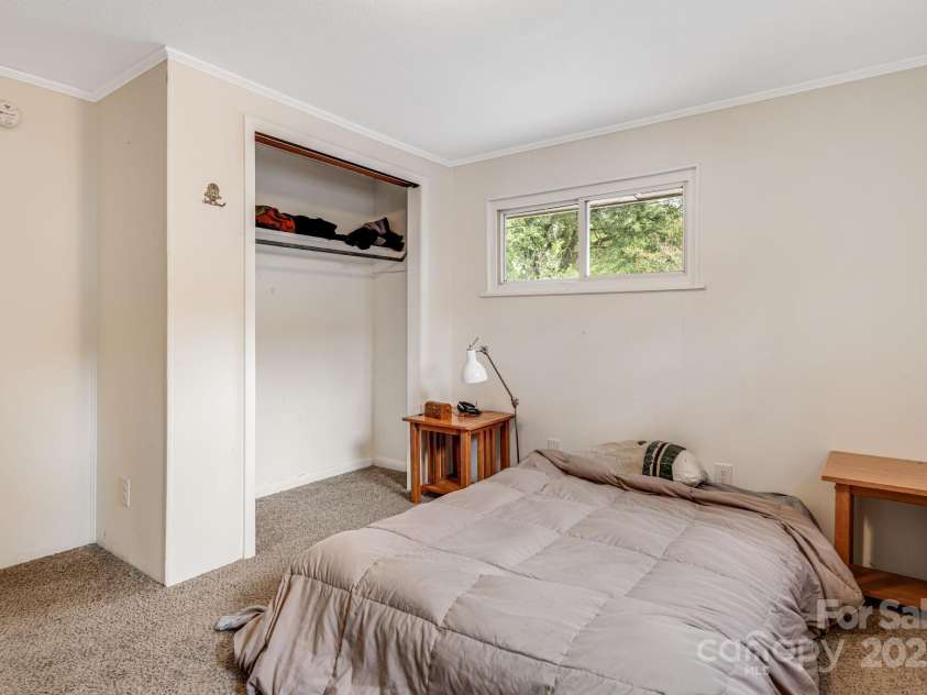 51 Gudger Road, Candler, NC 28715.  MLS# CAR4309786, YatesRealty ID 4655. 