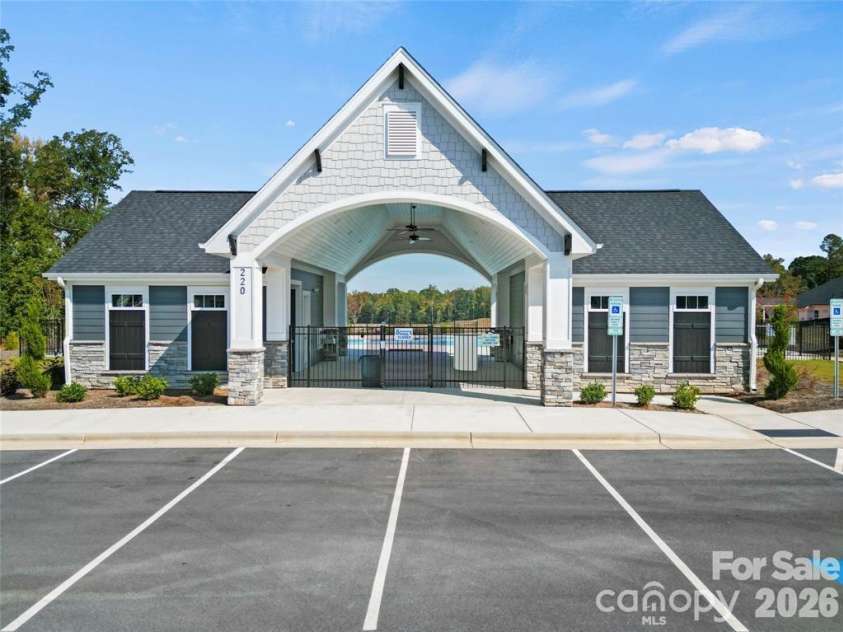 714 Sawgrass Ridge Court, Rock Hill, SC 29732.  MLS# CAR4353714, YatesRealty ID 4655. 