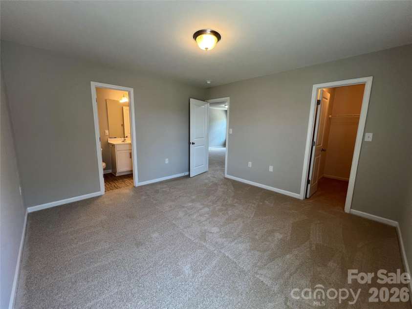 3228 Roan Street, Concord, NC 28027.  MLS# CAR4417751, YatesRealty ID 46553. 