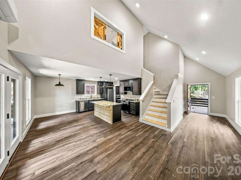 87 Catatoga Trail, Marion, NC 83452.  MLS# CAR4403584, YatesRealty ID 46554. Bright, vaulted great room