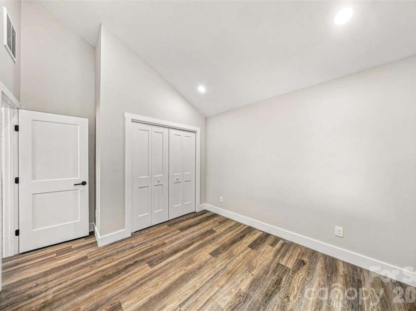 60 Catatoga Trail, Marion, NC 83452.  MLS# CAR4403563, YatesRealty ID 46556. Bedroom