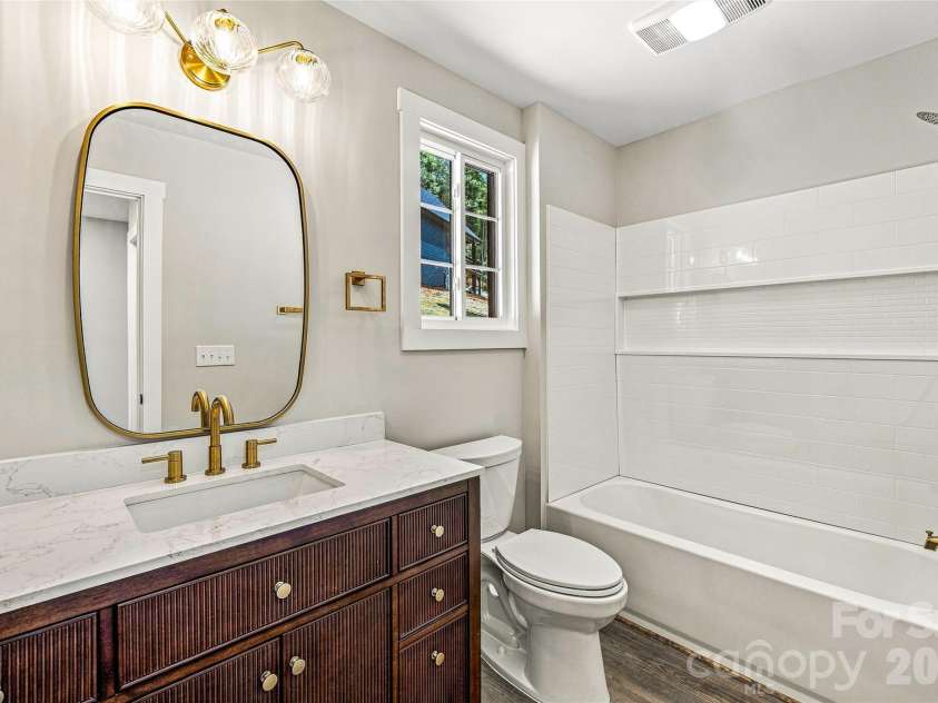 60 Catatoga Trail, Marion, NC 83452.  MLS# CAR4403563, YatesRealty ID 46556. Full bath with modern finishes