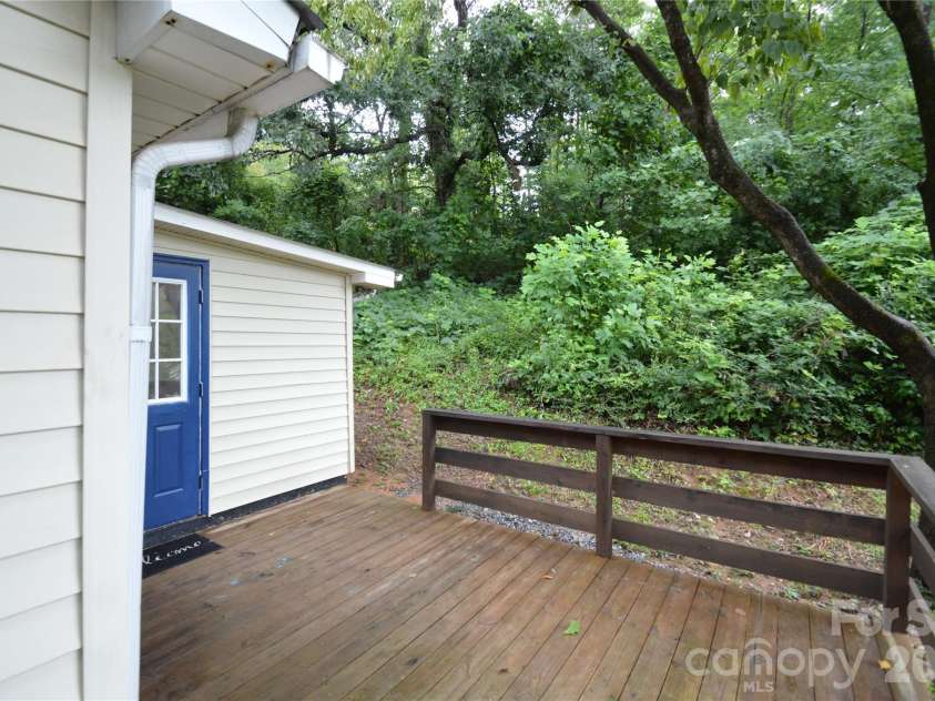 30 Porter Street, Tryon, NC 28782.  MLS# CAR4417421, YatesRealty ID 46558. 