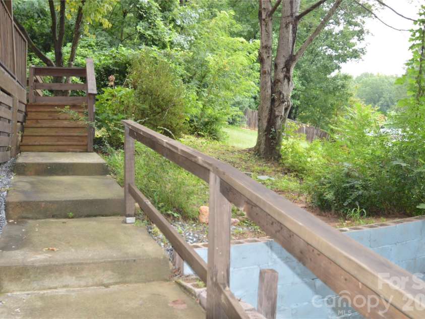 30 Porter Street, Tryon, NC 28782.  MLS# CAR4417421, YatesRealty ID 46558. 