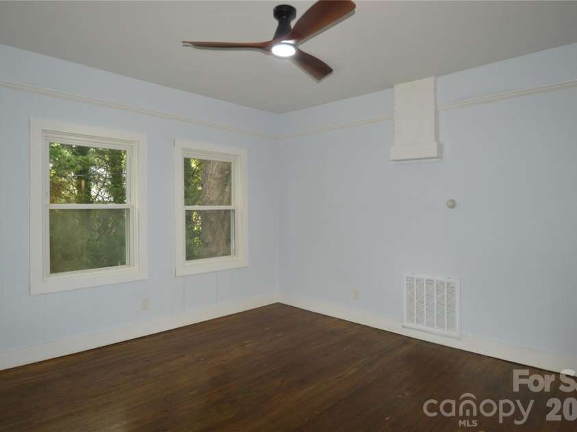 30 Porter Street, Tryon, NC 28782.  MLS# CAR4417421, YatesRealty ID 46558. 