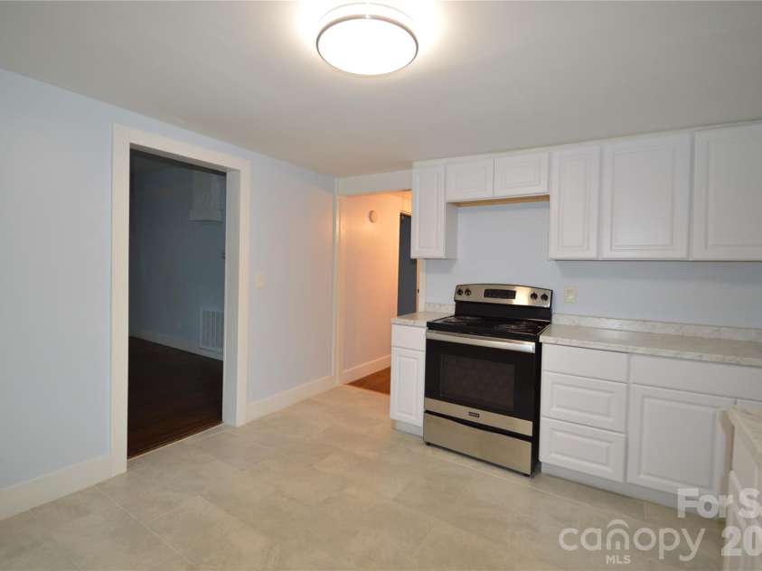 30 Porter Street, Tryon, NC 28782.  MLS# CAR4417421, YatesRealty ID 46558. 
