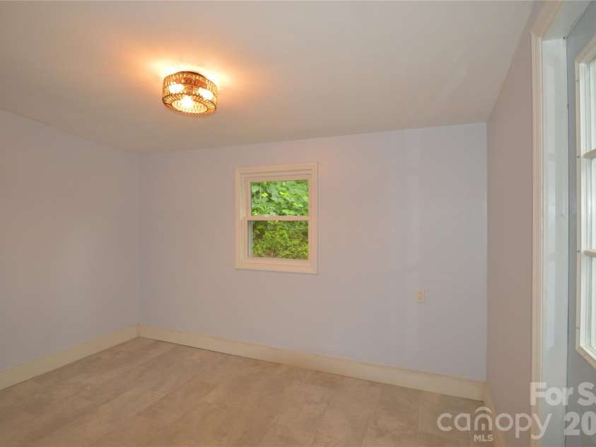 30 Porter Street, Tryon, NC 28782.  MLS# CAR4417421, YatesRealty ID 46558. 