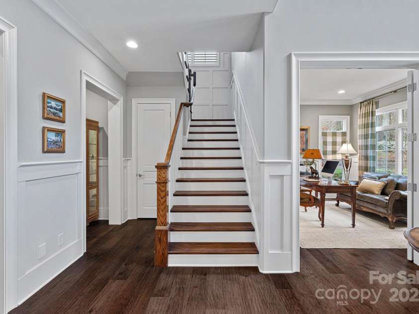 138 Great Point Drive, Mooresville, NC 28117.  MLS# CAR4242736, YatesRealty ID 4656. 