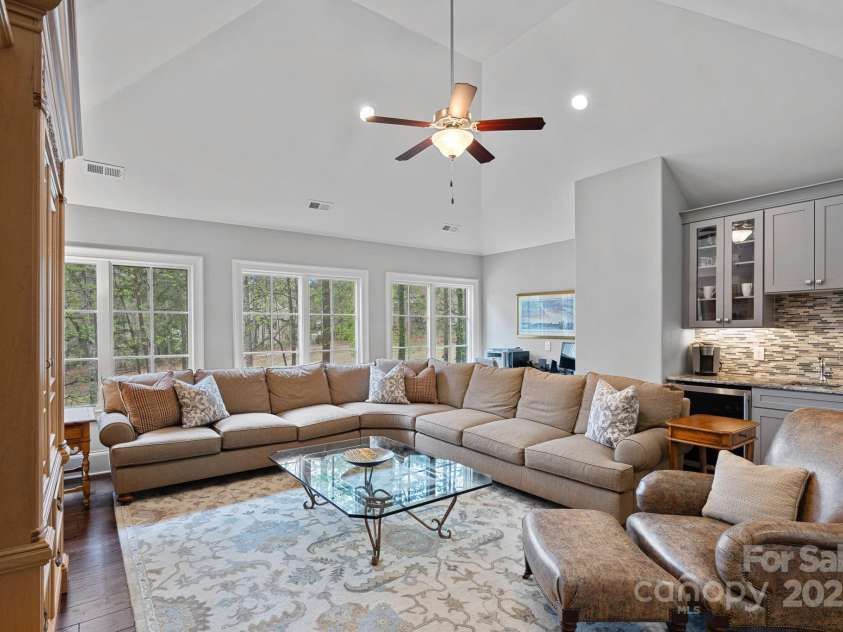 138 Great Point Drive, Mooresville, NC 28117.  MLS# CAR4242736, YatesRealty ID 4656. Bonus room with Bar