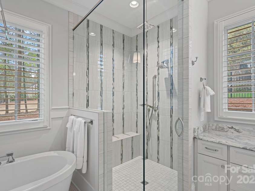 138 Great Point Drive, Mooresville, NC 28117.  MLS# CAR4242736, YatesRealty ID 4656. Heated Floors