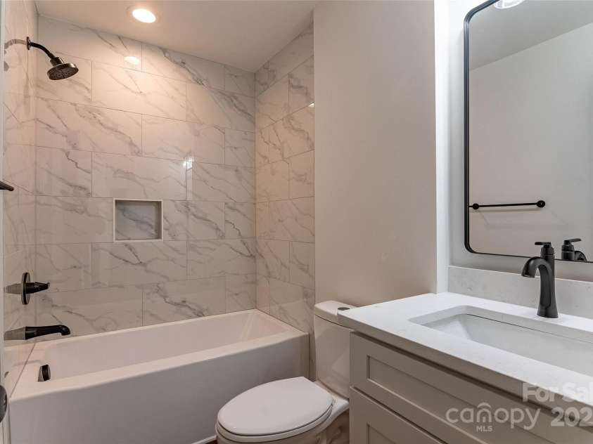 3024 Poplar Circle, Shelby, NC 28152.  MLS# CAR4324954, YatesRealty ID 4656. 