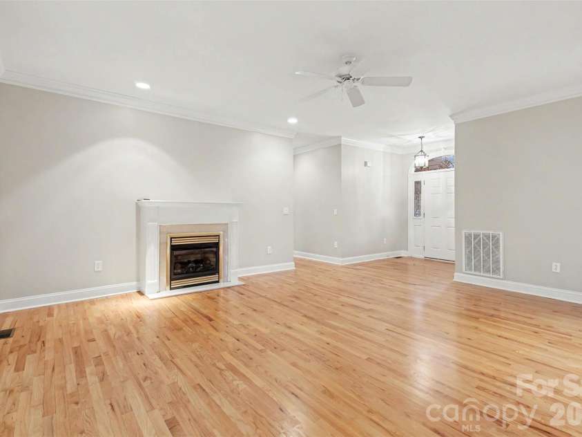 122 Hazeltine Court, Salisbury, NC 28144.  MLS# CAR4417661, YatesRealty ID 46561. 