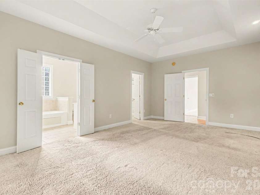 122 Hazeltine Court, Salisbury, NC 28144.  MLS# CAR4417661, YatesRealty ID 46561. 