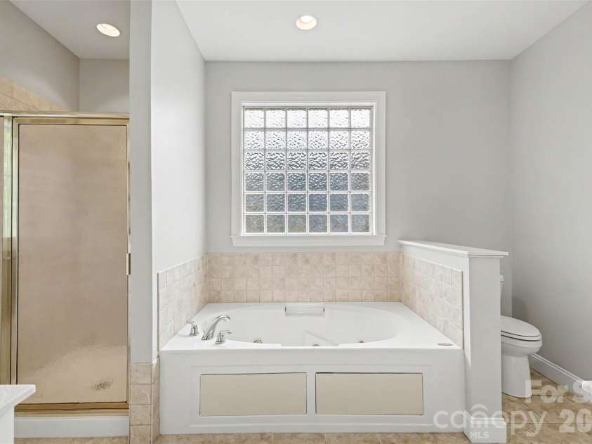 122 Hazeltine Court, Salisbury, NC 28144.  MLS# CAR4417661, YatesRealty ID 46561. 