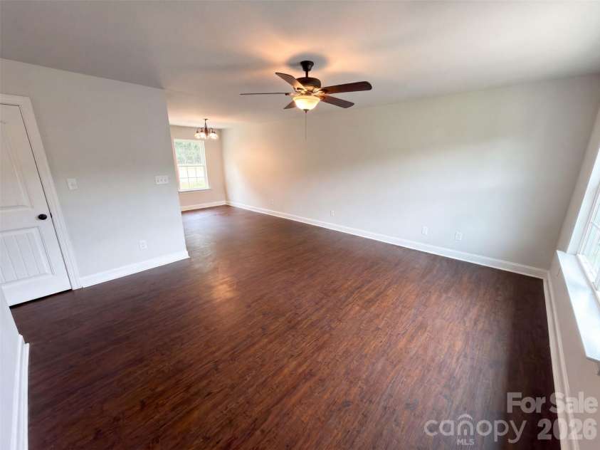 1411 Foxbrook Circle, Lancaster, SC 29720.  MLS# CAR4417841, YatesRealty ID 46562. 