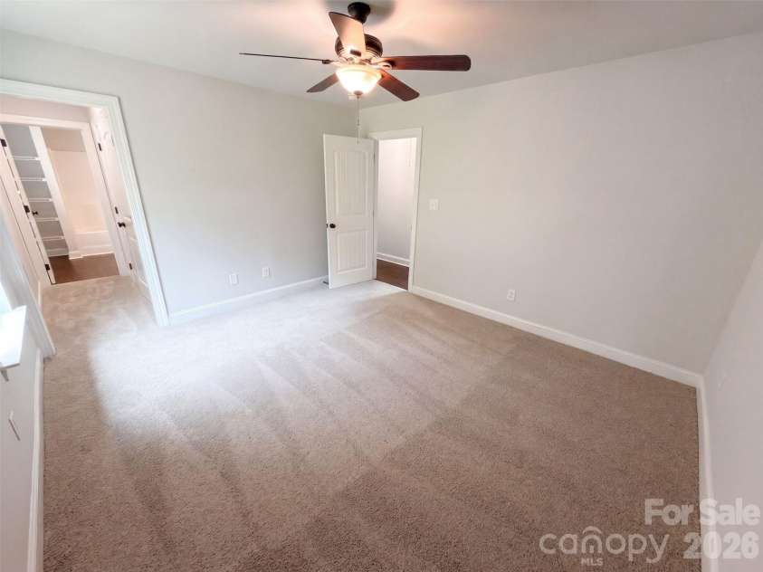 1411 Foxbrook Circle, Lancaster, SC 29720.  MLS# CAR4417841, YatesRealty ID 46562. 