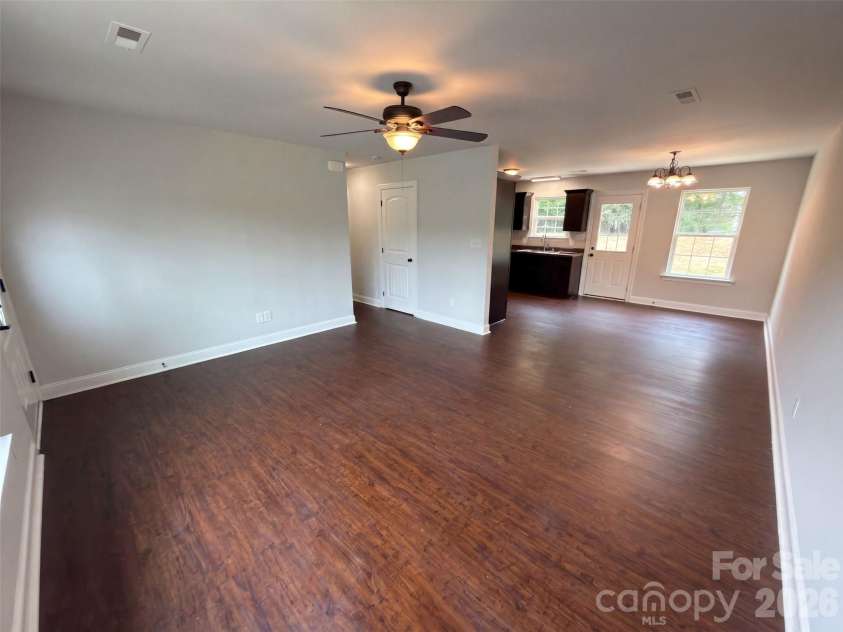 1411 Foxbrook Circle, Lancaster, SC 29720.  MLS# CAR4417841, YatesRealty ID 46562. 