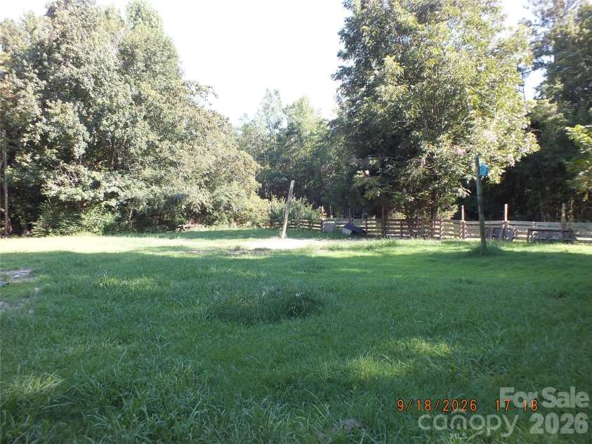 6372 Kershaw Camden Highway, Heath Springs, SC 29058.  MLS# CAR4417629, YatesRealty ID 46563. 