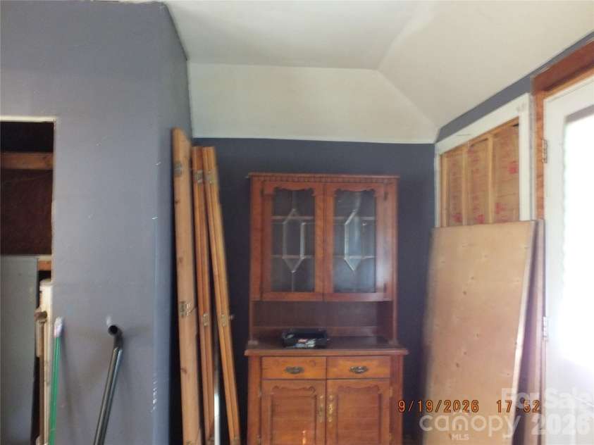 6372 Kershaw Camden Highway, Heath Springs, SC 29058.  MLS# CAR4417629, YatesRealty ID 46563. 