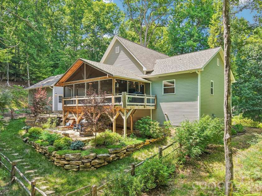24 Caroline Lane, Pisgah Forest, NC 28768.  MLS# CAR4400205, YatesRealty ID 46567. 