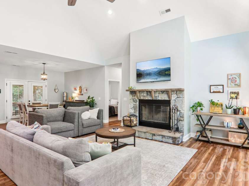 24 Caroline Lane, Pisgah Forest, NC 28768.  MLS# CAR4400205, YatesRealty ID 46567. 