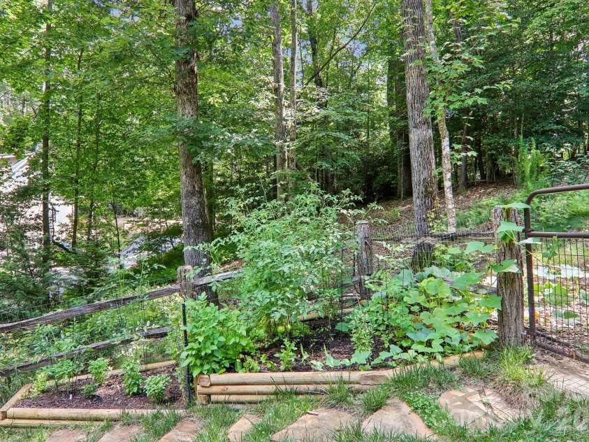 24 Caroline Lane, Pisgah Forest, NC 28768.  MLS# CAR4400205, YatesRealty ID 46567. 
