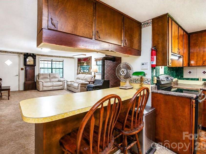901 Rufus Robinson Road, Sylva, NC 28779.  MLS# CAR4413347, YatesRealty ID 46568. 