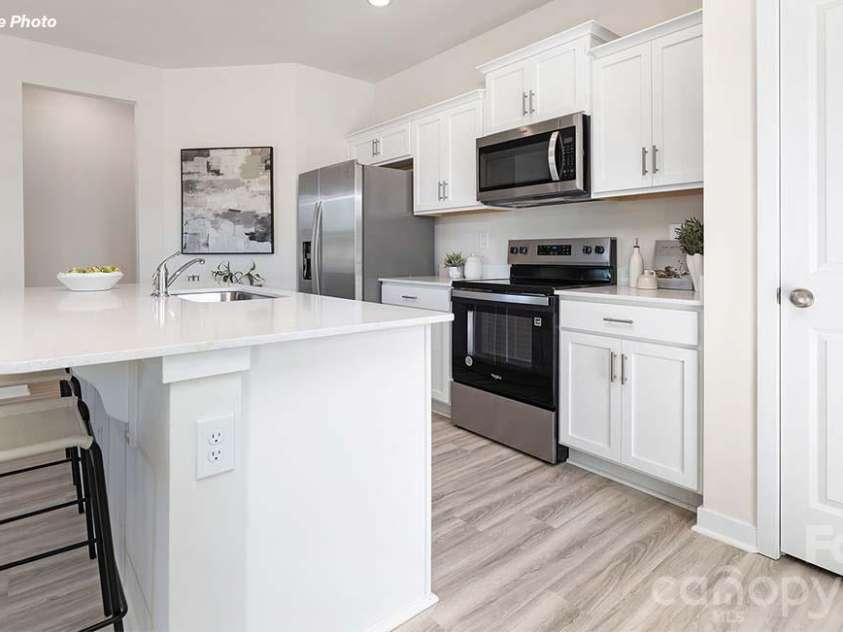 108 Parmiter Way, Troutman, NC 28166.  MLS# CAR4358835, YatesRealty ID 4657. 