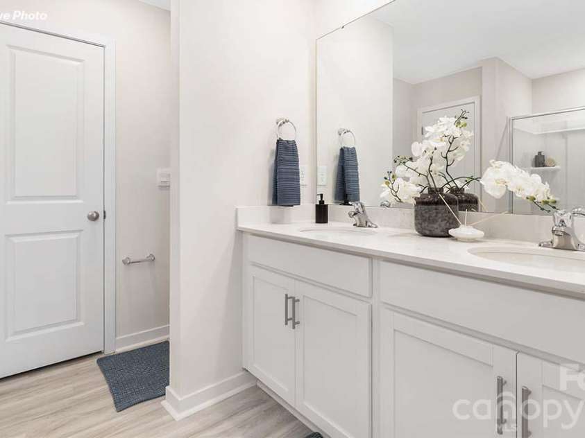 108 Parmiter Way, Troutman, NC 28166.  MLS# CAR4358835, YatesRealty ID 4657. 