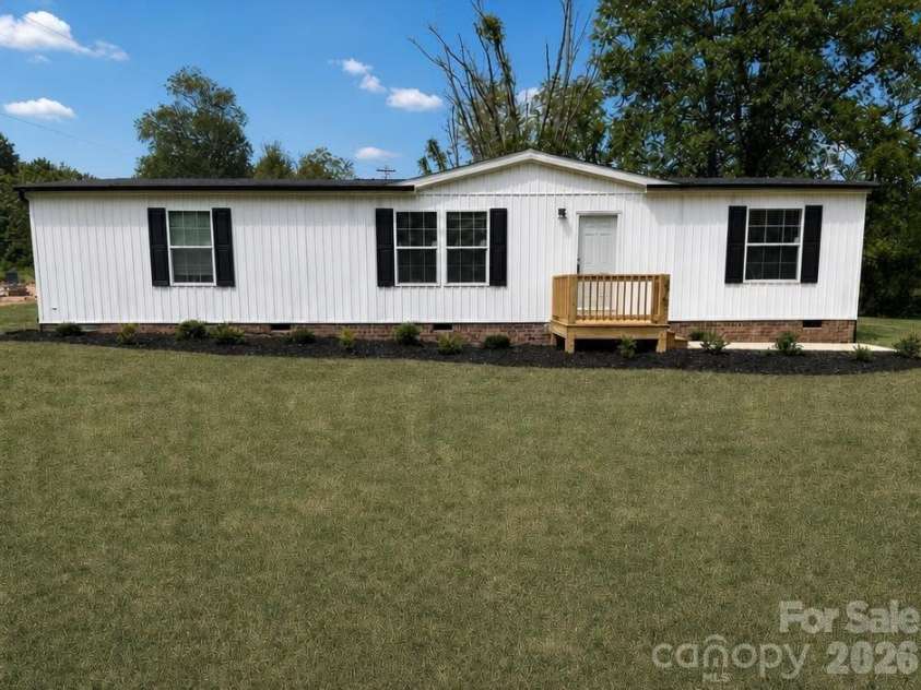 2765 Piney Road, Morganton, NC 28655.  MLS# CAR4415690, YatesRealty ID 46570. 