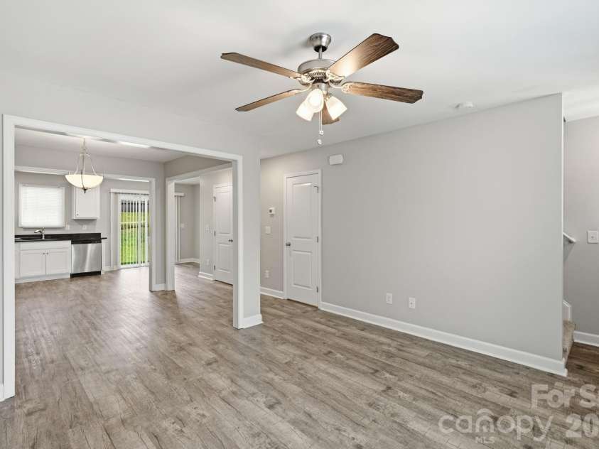 200 Young Avenue, Concord, NC 28025.  MLS# CAR4416736, YatesRealty ID 46571. 