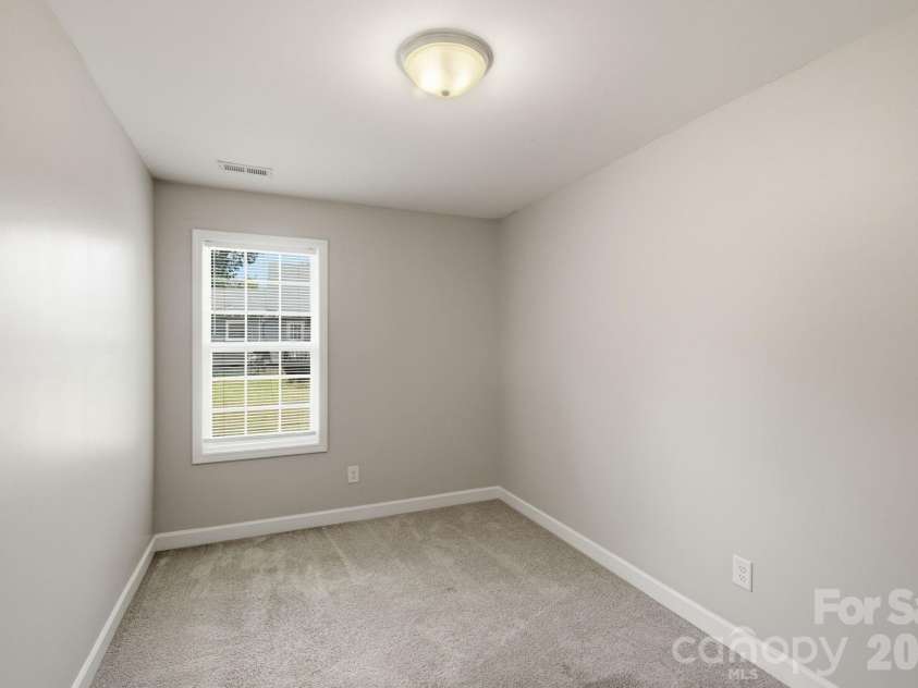200 Young Avenue, Concord, NC 28025.  MLS# CAR4416736, YatesRealty ID 46571. 