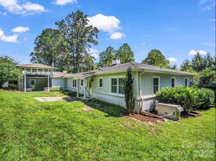 370 Orchard Circle, Laurel Park, NC 28739.  MLS# CAR4416531, YatesRealty ID 46572. Back Yard