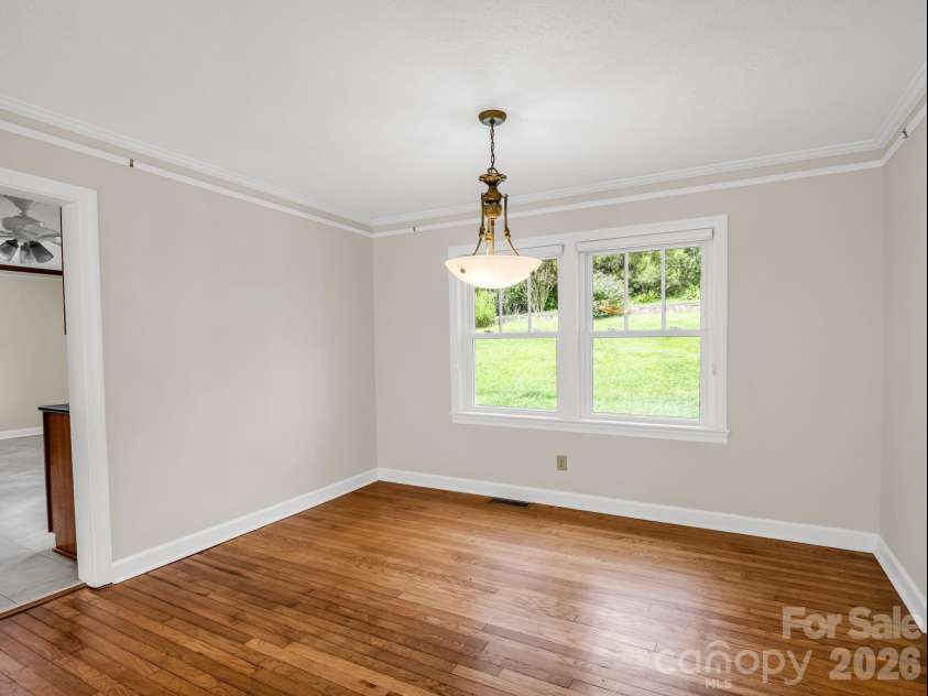 370 Orchard Circle, Laurel Park, NC 28739.  MLS# CAR4416531, YatesRealty ID 46572. Dining Area