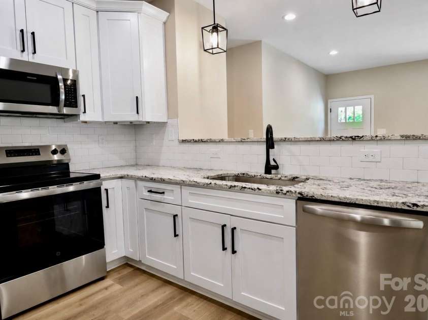 6713 Jesse Rushing Road, Marshville, NC 28103.  MLS# CAR4417859, YatesRealty ID 46573. 